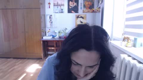 Snapshot of alexismillers chatting on March 7, 11:29 am AlexisMillers online show from March 7, 11:29 am