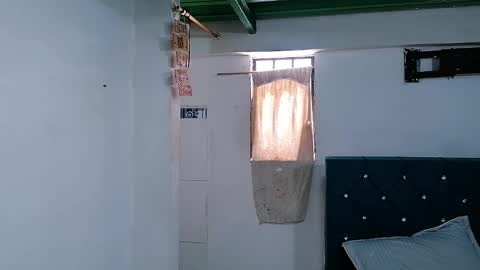 Alexis online show from February 1, 4:11 pm