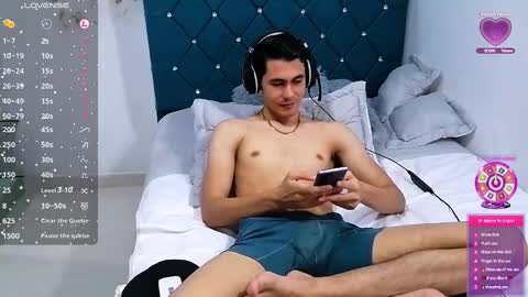 Alexis online show from March 11, 6:53 am