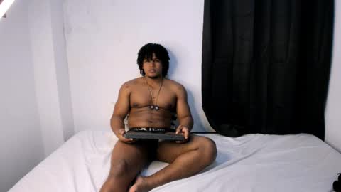 Snapshot of alexj_black chatting on September 26, 6:39 am ALEXJ BLACK online show from September 26, 6:39 am