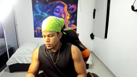 Snapshot of alexj_black chatting on October 11, 11:09 am ALEXJ BLACK online show from October 11, 11:09 am