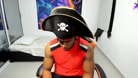 Snapshot of alexj_black chatting on October 15, 11:10 am ALEXJ BLACK online show from October 15, 11:10 am