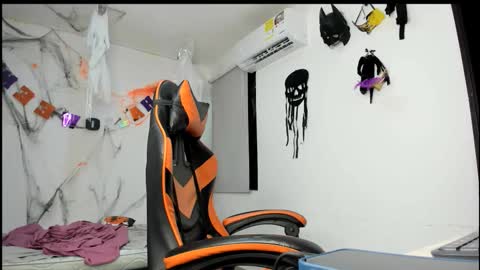 Snapshot of alexj_black chatting on November 2, 5:15 pm ALEXJ BLACK online show from November 2, 5:15 pm