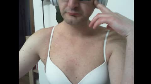 Snapshot of alexja_ganja chatting on February 16, 8:38 pm Alexia online show from February 16, 8:38 pm