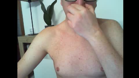 Snapshot of alexja_ganja chatting on February 18, 8:43 am Alexia online show from February 18, 8:43 am