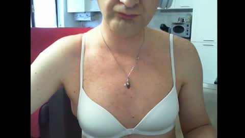 Snapshot of alexja_ganja chatting on February 20, 7:43 am Alexia online show from February 20, 7:43 am