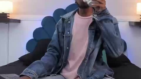 Alex Jaccob online show from September 25, 1:37 pm