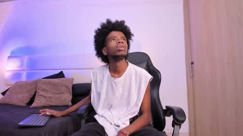 Alex Jaccob online show from November 10, 1:10 pm