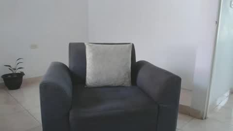 Maximuss online show from December 1, 4:29 pm