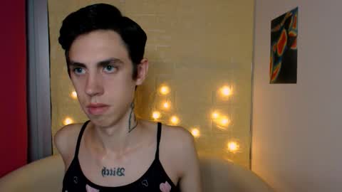 alexnaughty14 online show from September 24, 7:55 am