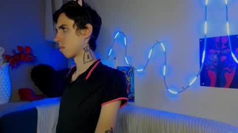 alexnaughty14 online show from October 12, 7:51 am