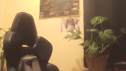Alexxx online show from May 21, 1:23 am