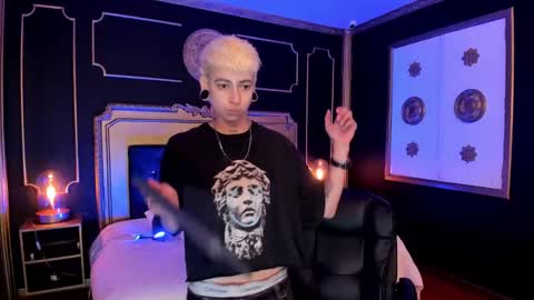 Alex online show from September 24, 7:06 pm