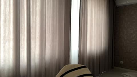 Snapshot of alexray20 chatting on March 26, 8:09 am Alex online show from March 26, 8:09 am