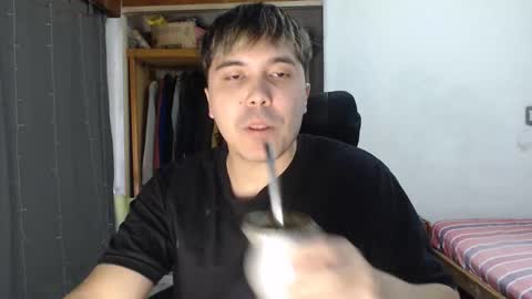 Snapshot of alexriversx chatting on March 8, 5:28 pm Alexander online show from March 8, 5:28 pm