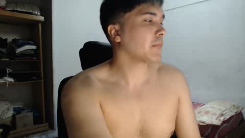 Snapshot of alexriversx chatting on March 19, 4:33 pm Alexander online show from March 19, 4:33 pm