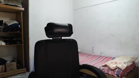 Snapshot of alexriversx chatting on March 24, 6:24 pm Alexander online show from March 24, 6:24 pm