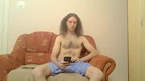 Snapshot of alexsergiu chatting on November 5, 12:32 am alexsergiu online show from November 5, 12:32 am