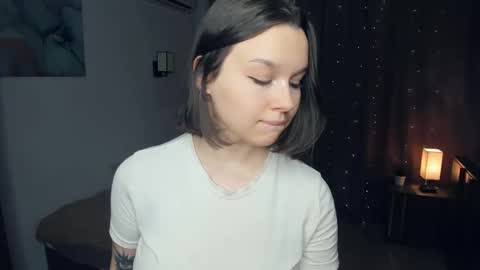 Snapshot of alexstech chatting on November 23, 8:52 pm Alex online show from November 23, 8:52 pm