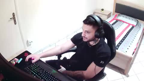 alexthepro00 online show from May 19, 12:38 am