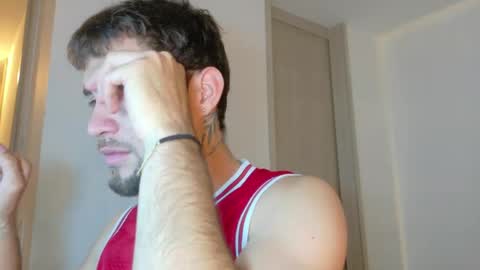 Snapshot of alextwunkk chatting on April 11, 11:42 pm Alex online show from April 11, 11:42 pm