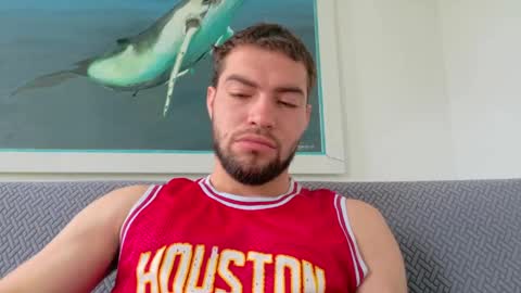 Snapshot of alextwunkk chatting on May 8, 5:40 pm Alex online show from May 8, 5:40 pm