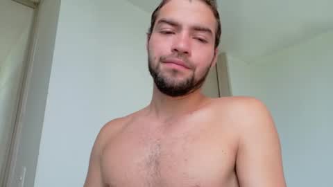 Snapshot of alextwunkk chatting on June 13, 7:01 pm Alex online show from June 13, 7:01 pm