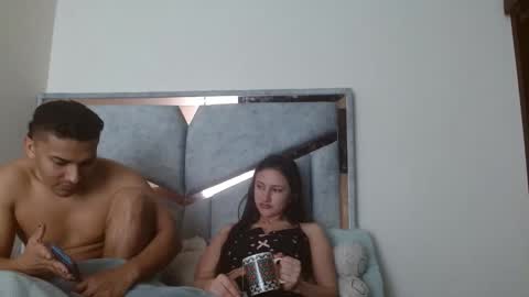 alex y luisa online show from October 28, 4:09 pm