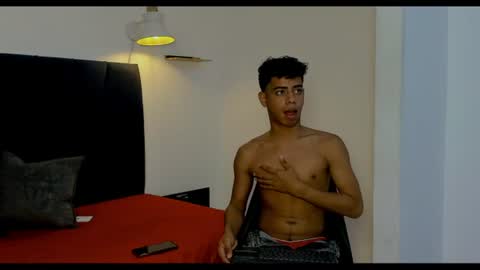 alexx_cum18 online show from June 13, 2:59 pm