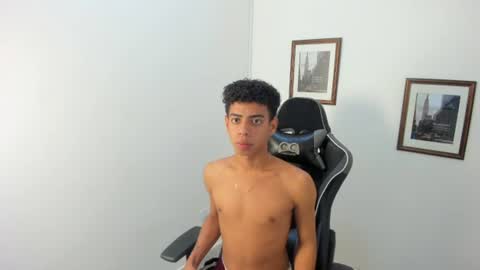 alexx_cum18 online show from July 7, 8:18 am