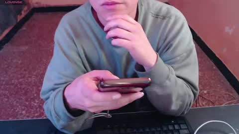 Snapshot of alexxiatouch chatting on August 6, 10:22 pm AlexxiaTouch online show from August 6, 10:22 pm