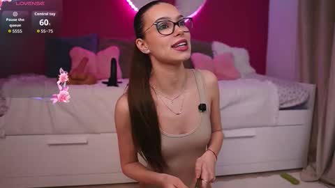 Snapshot of alexxisrae chatting on March 8, 4:16 am Alexxis Rae online show from March 8, 4:16 am