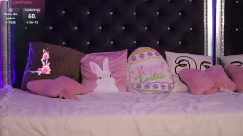 Snapshot of alexxisrae chatting on April 28, 2:38 am Alexxis Rae online show from April 28, 2:38 am