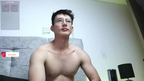 Alex online show from September 30, 11:43 pm