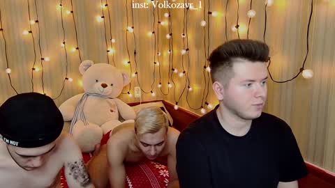 AlexDimaIgor online show from December 9, 7:50 pm