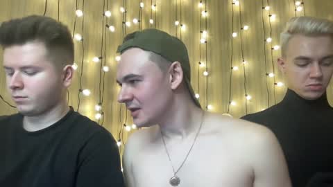 AlexDimaIgor online show from January 4, 6:09 pm