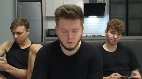 AlexDimaIgor online show from May 29, 8:51 pm