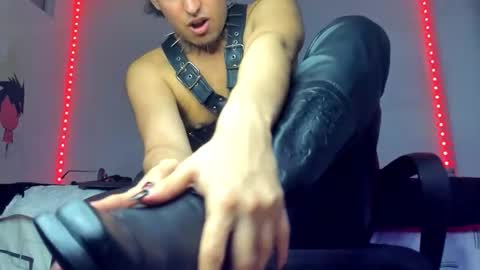 Alexander online show from December 5, 2:20 am