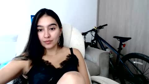 alexyferrer1 online show from June 23, 8:51 pm