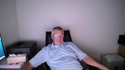 Snapshot of alfa418 chatting on October 11, 11:09 am alfa418 online show from October 11, 11:09 am