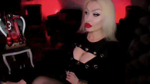 AlfaFemale online show from September 15, 8:42 pm