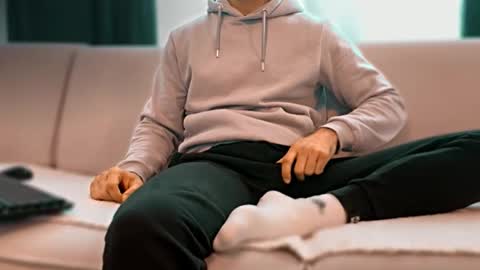 alfadreamer0011 online show from December 3, 11:52 am