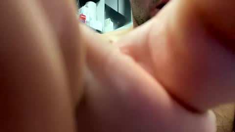 Snapshot of alfamanvip chatting on November 3, 4:52 pm Alex online show from November 3, 4:52 pm