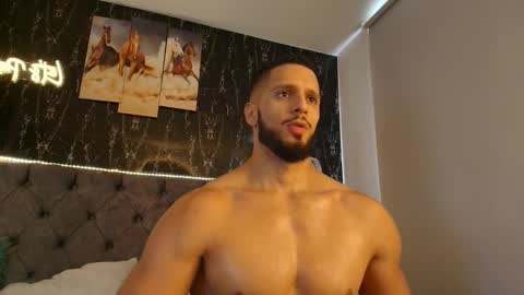 NaughtyDuox online show from September 28, 6:35 pm