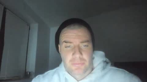 alfiesolomons87 online show from February 14, 7:10 pm