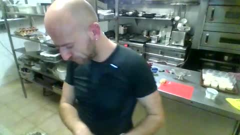 Snapshot of alfred151 chatting on March 24, 12:59 am Edgarrrdd1021 online show from March 24, 12:59 am