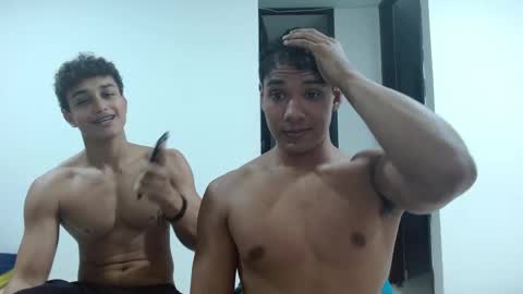 Snapshot of alfred_cantillo chatting on November 30, 10:19 am alfred_cantillo online show from November 30, 10:19 am