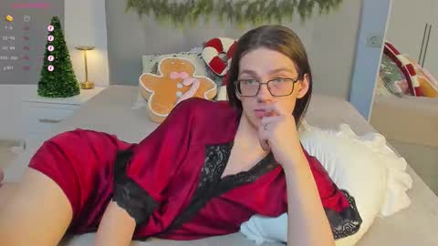 Alfreda online show from December 14, 10:42 am