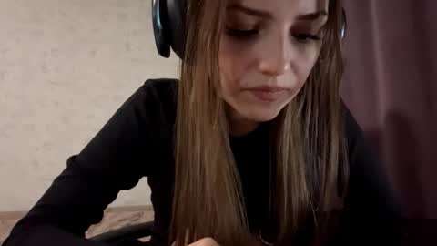 Alice online show from October 18, 10:32 pm