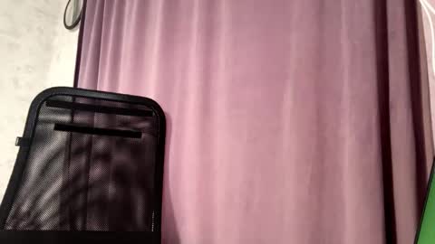 Alice online show from October 31, 9:21 am